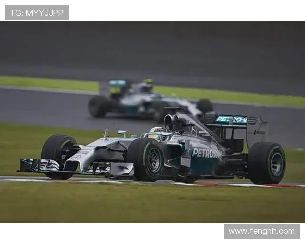 新赛季F1车队竞争加剧多支强队上演激烈技术与策略精彩巅峰对决 新赛季F1车队竞争加剧多支强队上演激烈技术与策略精彩巅峰对决